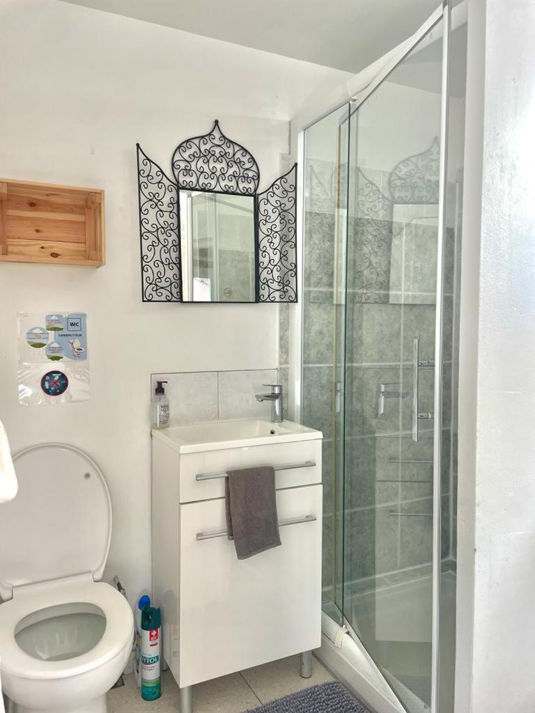 Studio Dans La Villa Les Cigales Лезиньян-Корбьер Экстерьер фото